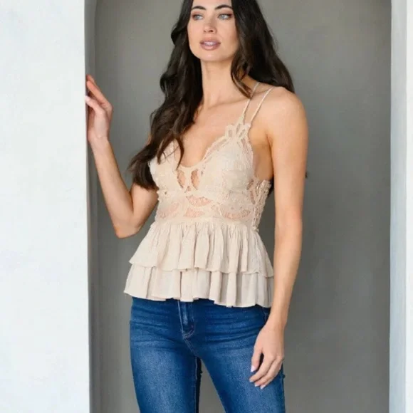 1 LEFT 🌸FREE PPL DUPE The Summer Ready🌸 Sleeveless Lacy Top - Picture 4 of 4